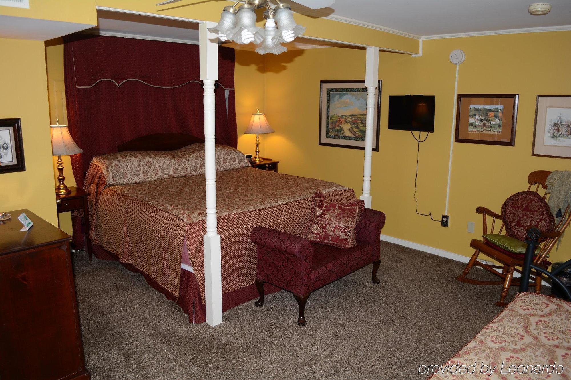 Cedars Of Williamsburg Bed & Breakfast Eksteriør bilde