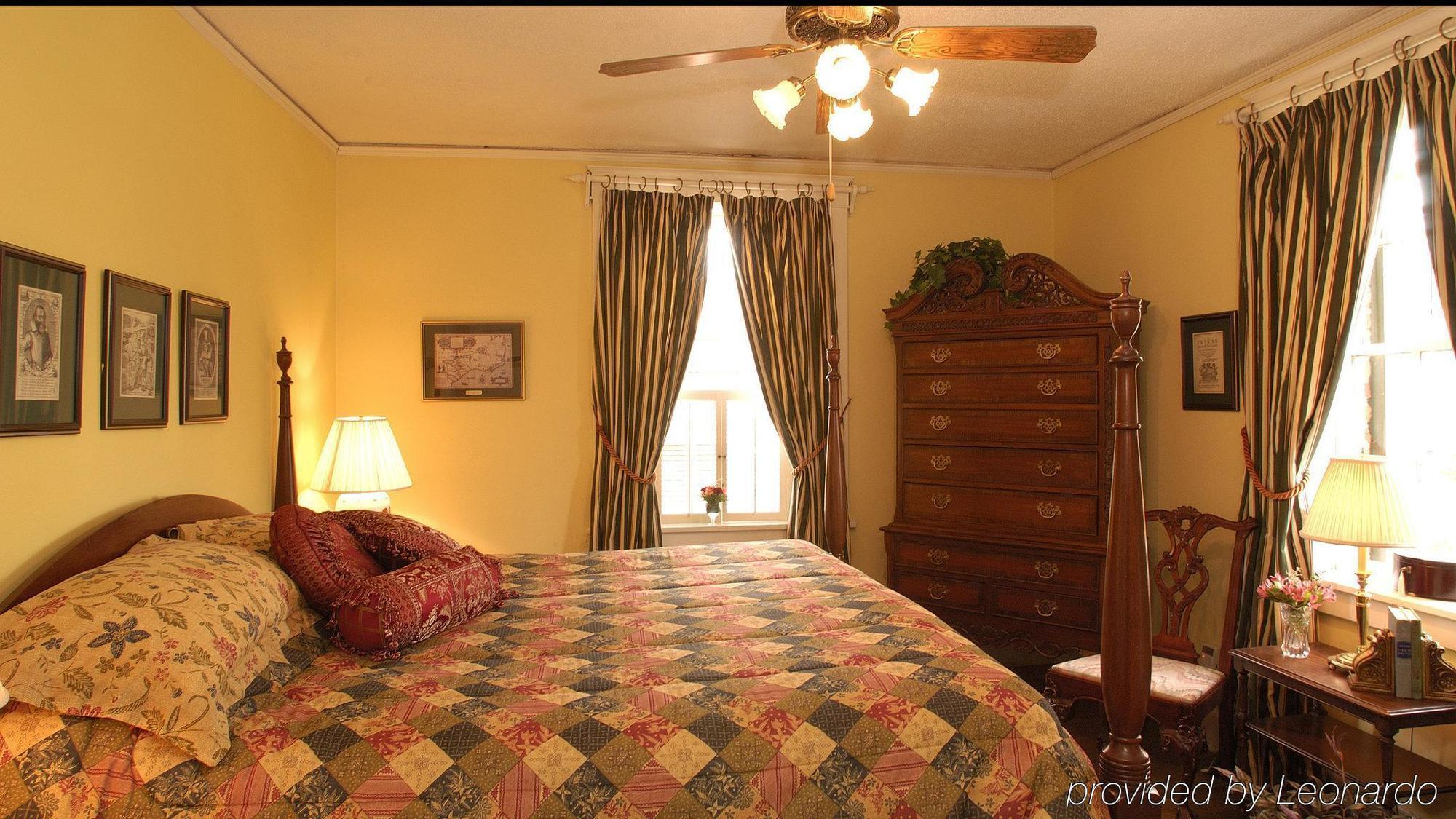 Cedars Of Williamsburg Bed & Breakfast Eksteriør bilde