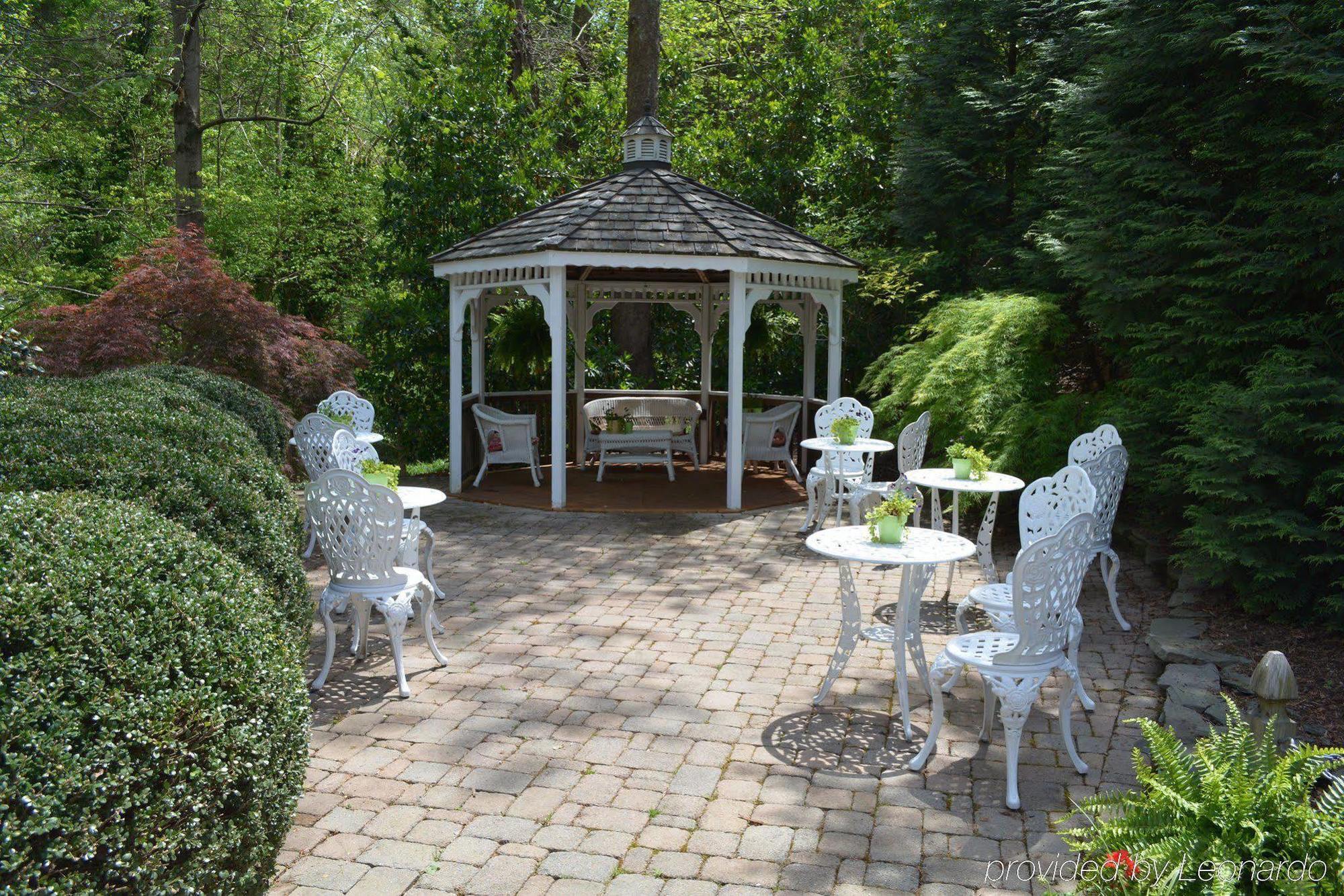 Cedars Of Williamsburg Bed & Breakfast Eksteriør bilde