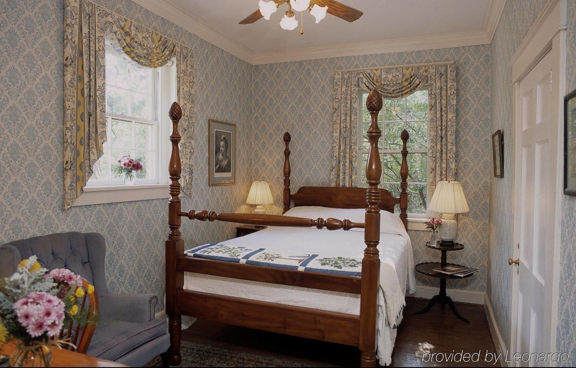 Cedars Of Williamsburg Bed & Breakfast Eksteriør bilde