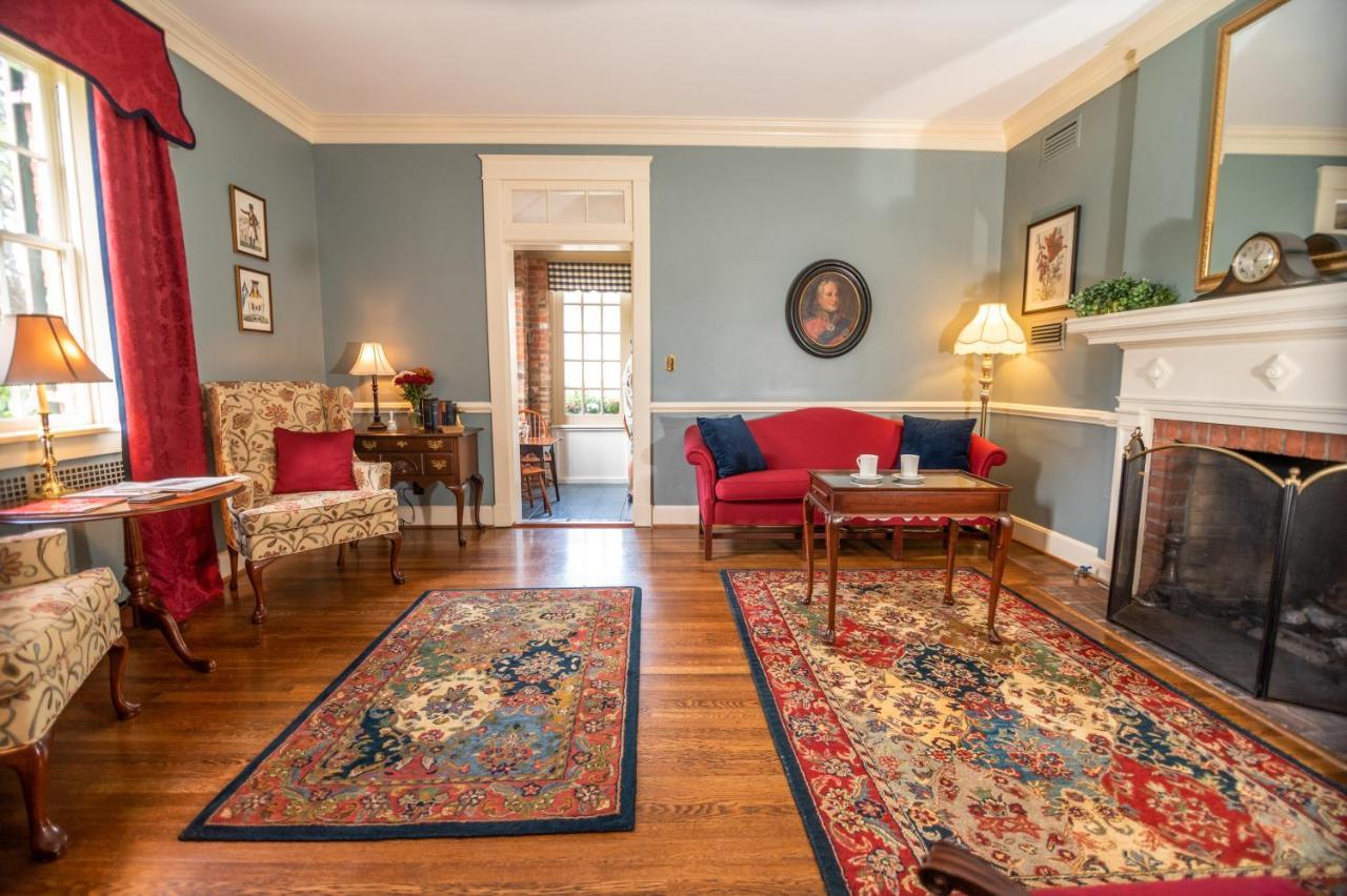Cedars Of Williamsburg Bed & Breakfast Eksteriør bilde