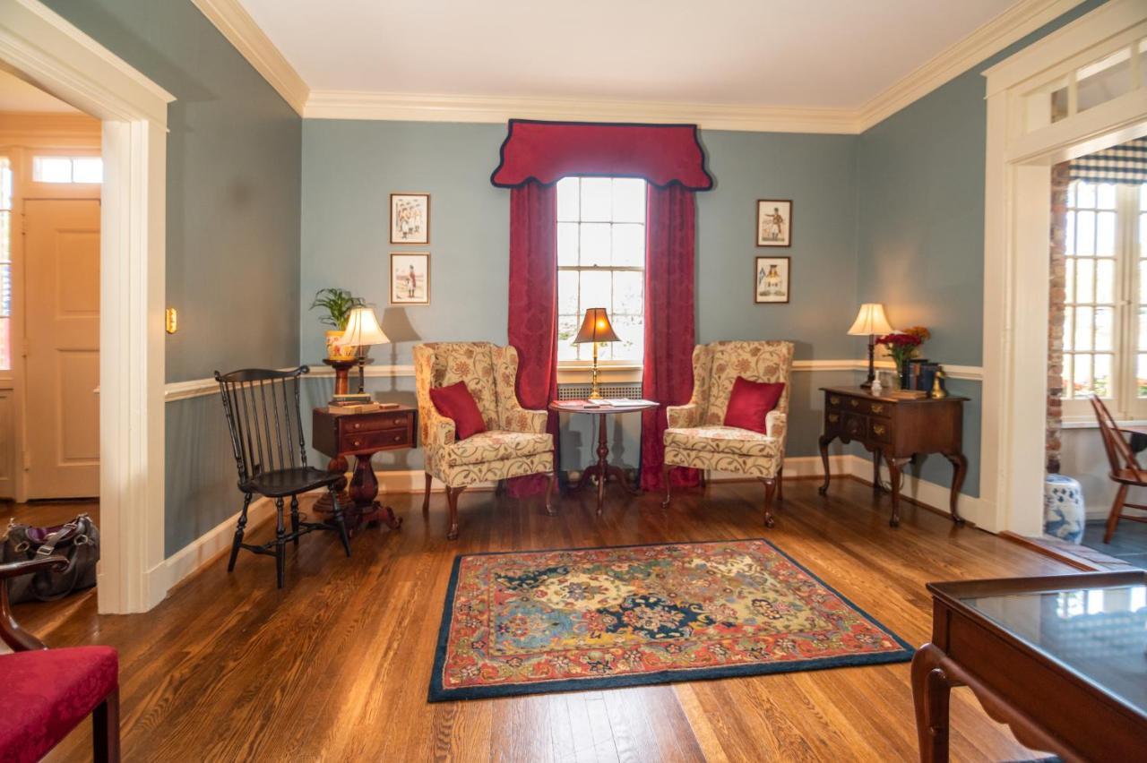 Cedars Of Williamsburg Bed & Breakfast Eksteriør bilde